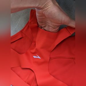 Brooks Drive 3 pocket Sports Bra